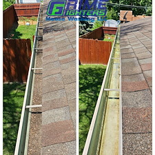 Expert-Gutter-Cleaning-in-St-Joseph-MO-by-Grime-Fighters 1